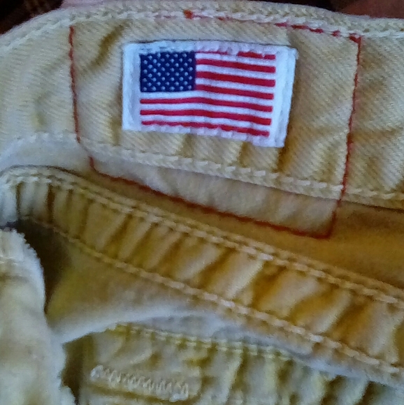 Women's True Religion Jayde boyfriend shorts - Picture 7 of 8